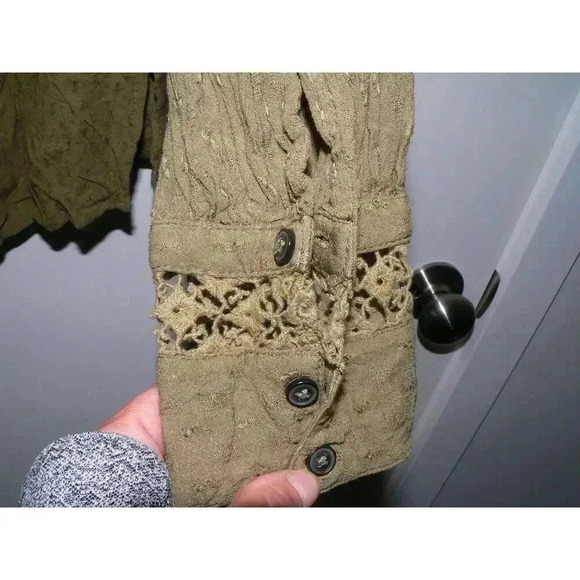 Free People The Best Blouse Button Top Crochet Open Back in Forest Green Boho - Picture 6 of 11